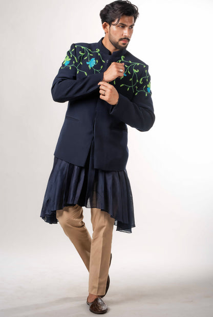 3D Pleated Kurta With Pants