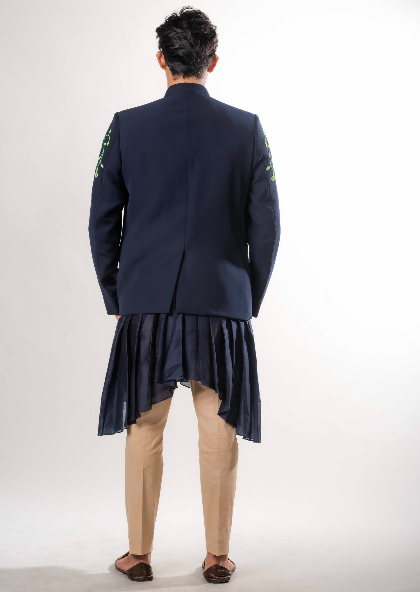 3D Pleated Kurta With Pants