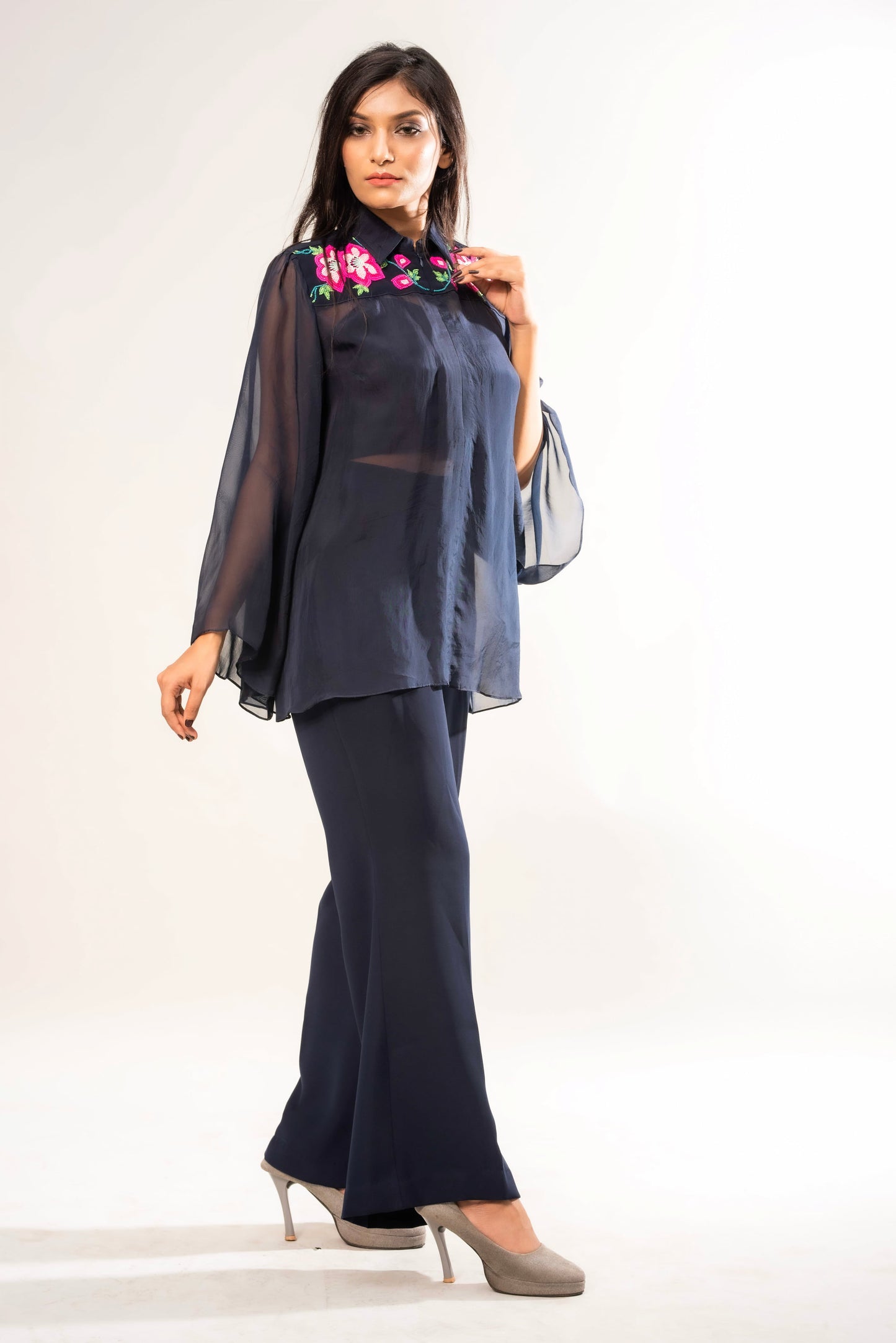 3D Yoke Top With Flawed Pant