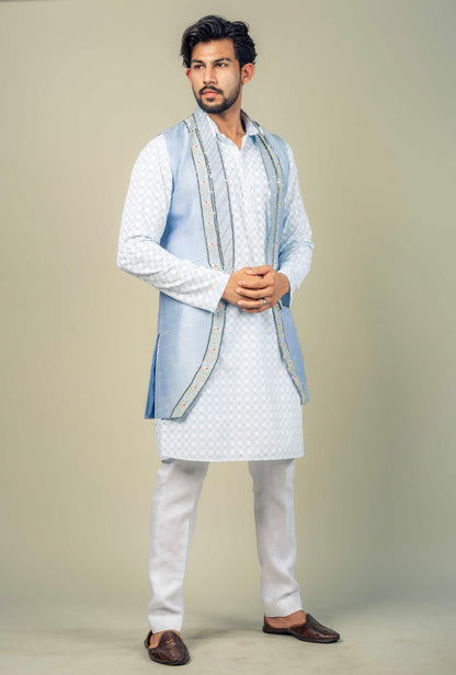 Luckhnowi Kurta And Raw Silk Jacket